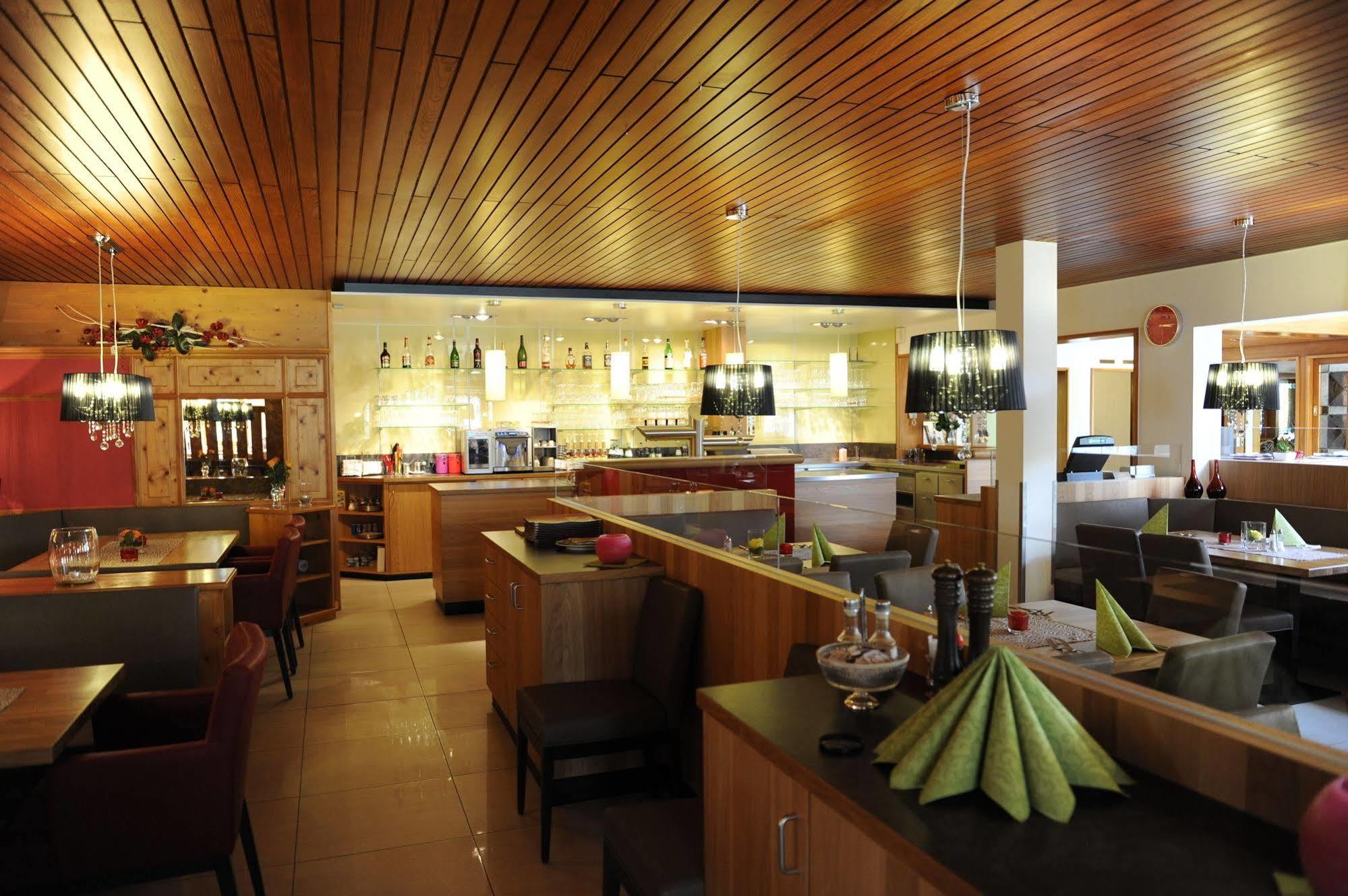 Hotel Hellers Twenty Four II -24H-Check-In- FDH Eksteriør bilde